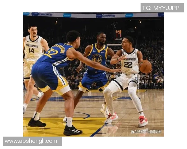 勇士与灰熊激战12月21日精彩回顾及精彩瞬间分析