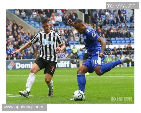 纽卡斯尔联迎战卡迪夫城全力争胜展现强队风范