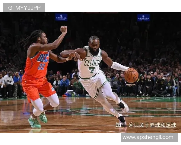 凯尔特人对阵雷霆精彩重播回顾赛场瞬间与精彩表现不容错过