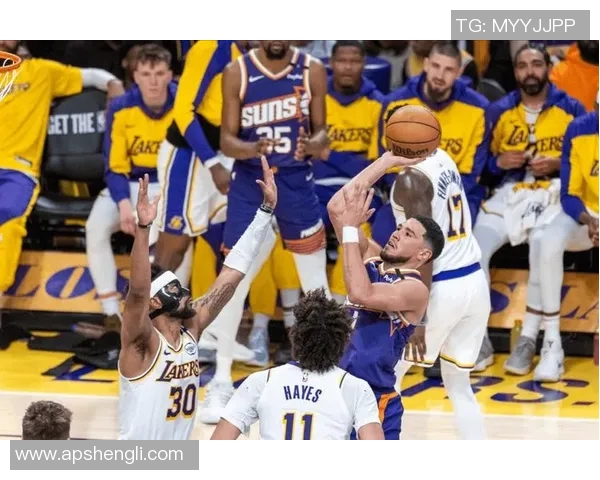 06年湖人对决太阳的经典对抗赛回顾与精彩瞬间分析 06年湖人对决太阳的经典对抗赛回顾与精彩瞬间分析