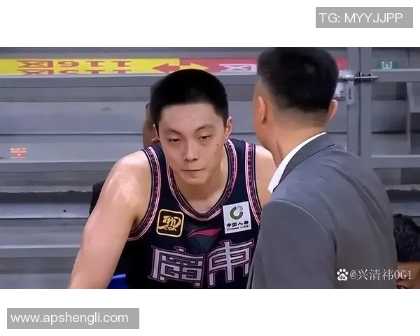 2014年CBA季后赛广东队对阵上海队的精彩对决回顾与分析