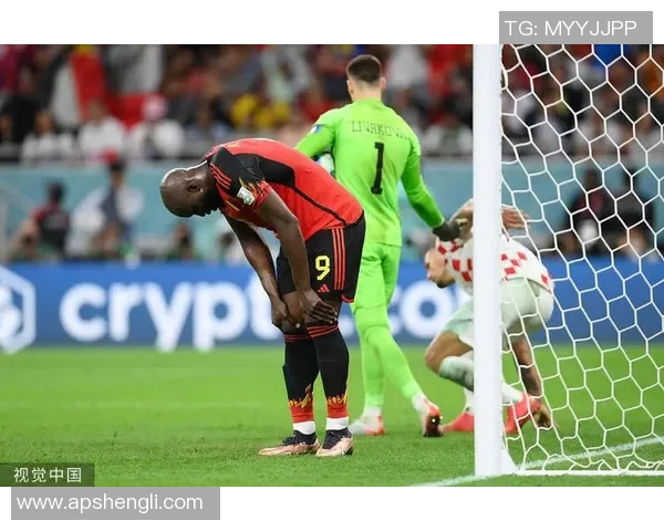 卢卡库的传奇之路如何改变足球格局与未来发展趋势