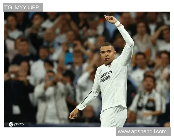 姆巴佩欧冠夜帽子戏法后采访透露未来去向引发热议