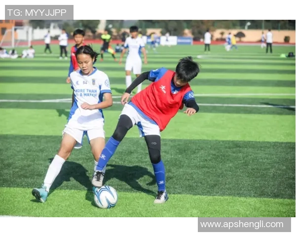 馨田喜悦迎战福冈黄蜂期待精彩对决展现足球魅力与激情