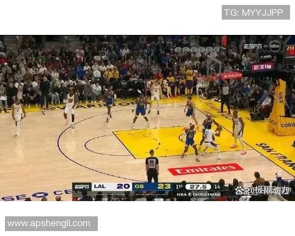 雷霆勇士西部决赛激战回顾球迷热议精彩瞬间与战术对决